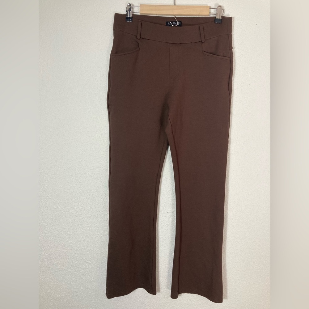 Kay Unger New York high rise brown stretch pants Rayon Nylon Spandex wide band L